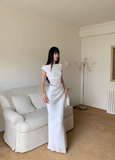 Sexy White Pleated Slim-fitting Waist-baring Mermaid Dress Women Summer Dress Dating Dress HZ0319