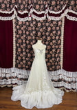 Elegant Sweetheart Neckline Swarovski Crystal Embroidered Wedding Dress Quinceanera Dress Prom Dress Evening Dress HZ0319