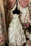 Elegant Wedding Dress Strapless Pleated Prom Dress Evening Dress Birthday Party Dress Wedding Dress HZ0319